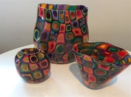 ART GLASS SIGNED BY ARTIST