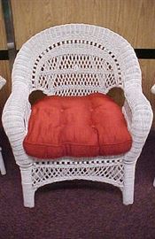 WICKER CHAIR-2