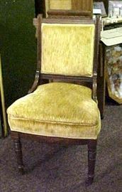 EASTLAKE CHAIR