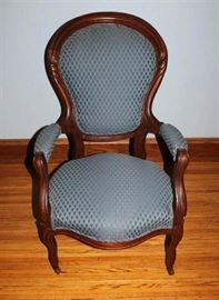 #2349: Antique arm chair with blue fabric
Antique arm chair with blue fabric.

22.5" x 23" x 62"