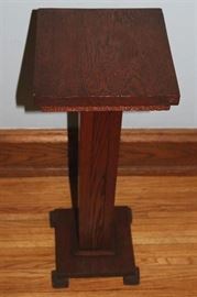 #2347: square wooden pedestal
Square Pedestal.

10" x 26.5"H