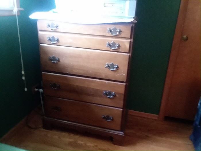 Pine chest of drawers with brass hardware