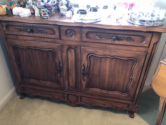 Sideboard - excellent condition