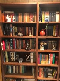 Books and objects of art, pottery, ceramics, metals and more!