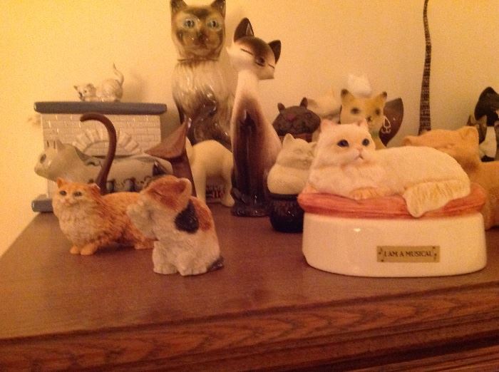 Porcelain Cat Figurines  