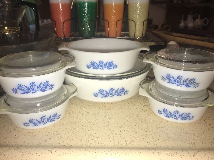 Vintage casserole dishes 
