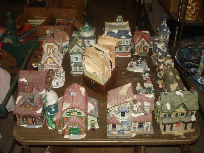 CHRISTMAS VILLAGES