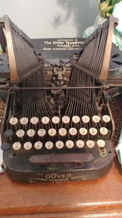 Vintage Oliver typewriter #3