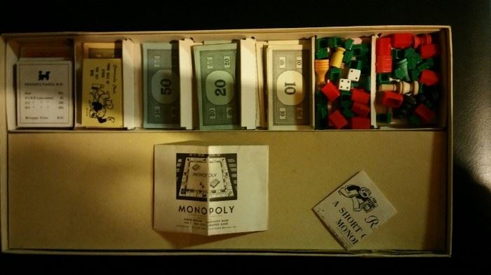 1952 Monopoly Game With Board And Box