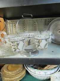 Bowls, Pasta Pots, Enamelware, Cocktail Sets, Dish sets