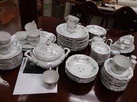 johann haviland blue garland china set service for 12