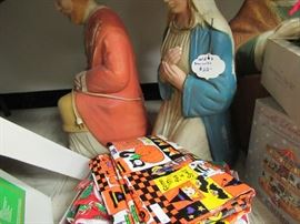 Blowmolds , holiday table covers