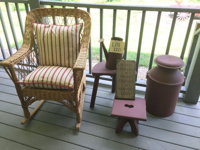 Wicker Rocker and Decor   http://www.ctonlineauctions.com/detail.asp?id=750010 