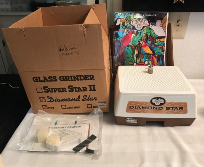 Diamond Star Glass Grinder (NIB)