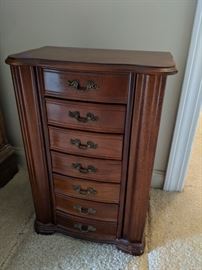$16   small jewelry chest