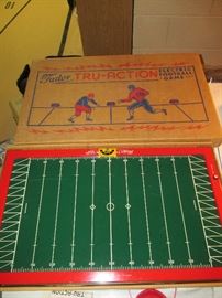 Electric football game