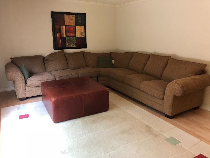 Bassett Sectional Sofa