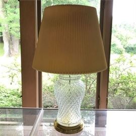 Diamond Pattern Glass Occasional Table Lamp