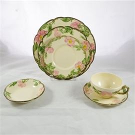 Vintage 1940's Franciscan Ware "Desert Rose" Service