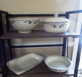 Lenox Poppies on Blue bakeware