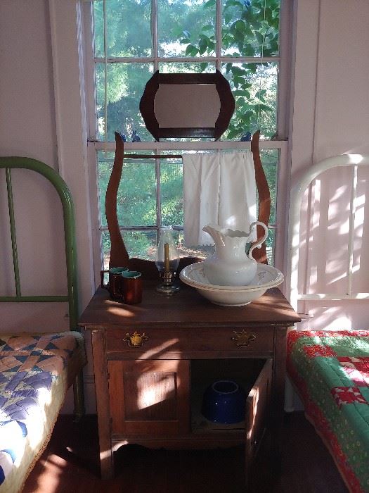 Lovely Antique Wash Stand, Pitcher & Basin for aesthetics only has hair line cracks, Antique Old Mirror. Simmons Beds with built in springs.