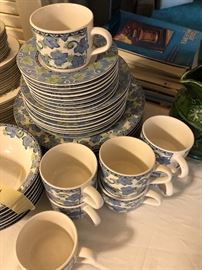 retired pfalsgraff set 