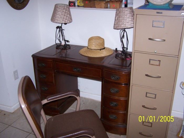 Office Chair, Desk, Lamps, 4 Drawer metal File Cabinet, Straw Hat