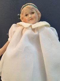 German doll.  Heulacm
