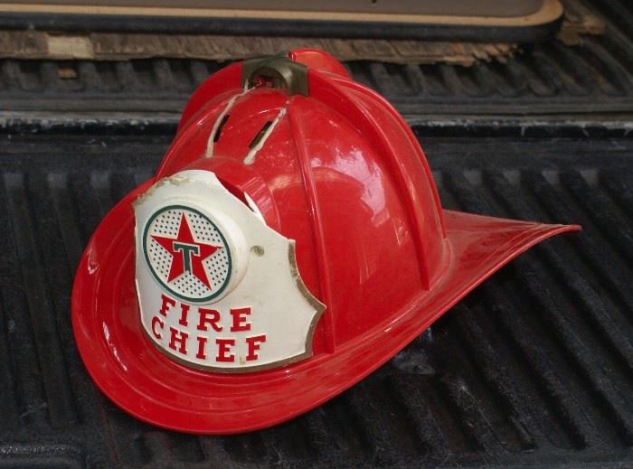 C.1960's Texaco Fire Chief Helmet 