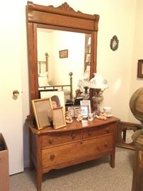 Antique Oak vanity dressing table 3 drawer chest