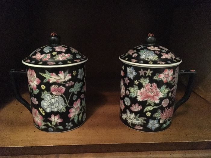 Pair painted lidded mugs