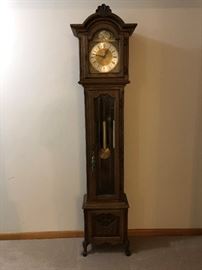Tempus Fugit Grandfather Clock - Excellent Condition