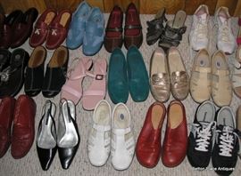 Size 8 1/2 Ladies shoes 