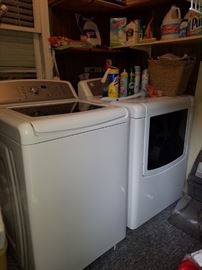 Kenmore Elite top load washer, Kenmore dryer. Nice, newer models. Digital.