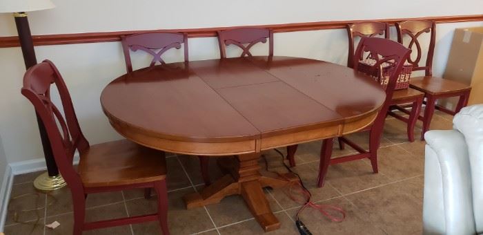 solid wood table w/ 6 wood chairs
