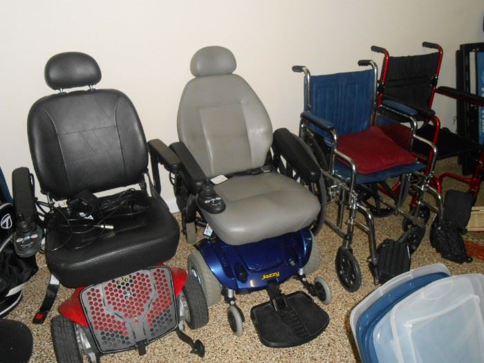 power chairs & wheel chairs