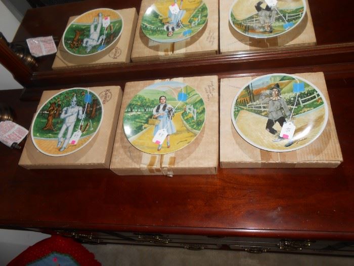 wizard of oz collector plates