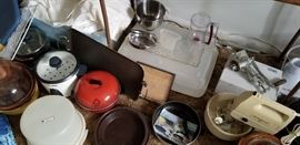 Kitchen Items, Tupperware