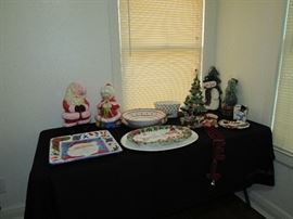 Assorted Christmas Décor