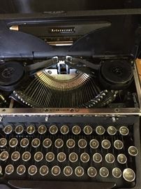 Antique Royal Astoria Typewriter Mint