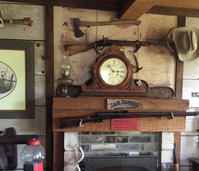 Mancave Winchester Sign, Rifle, Muskeet, Axe, Oil Lamp, Mantel Clock