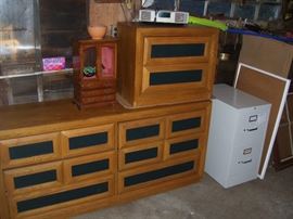 Though it is well furnished, the garage is not available to rent.