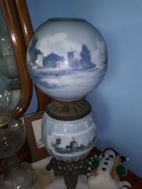 Gone With The Wind Lamp