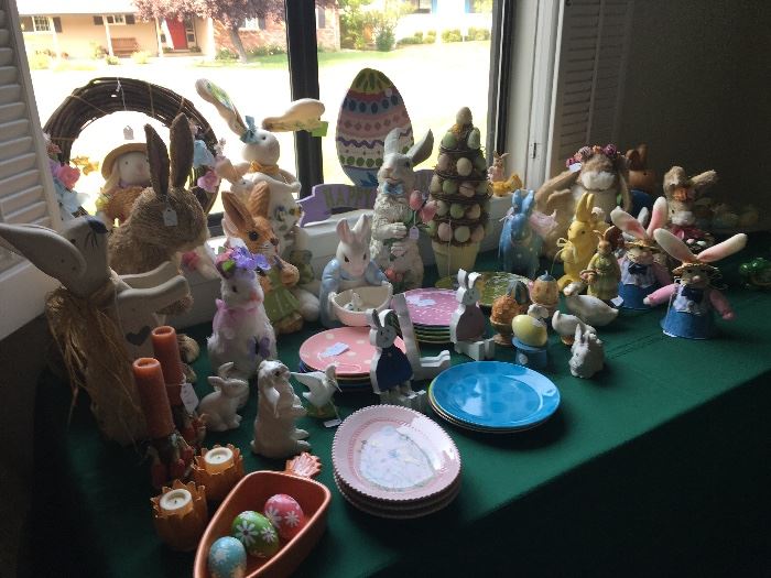 A fun collection of Easter and Speing Holiday decor. 