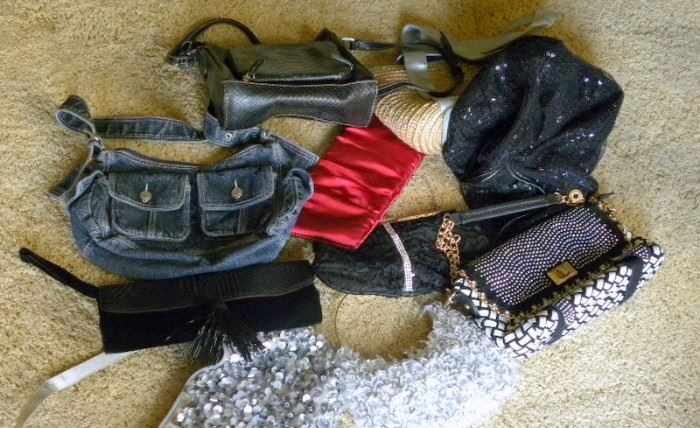 Ladies Designer Handbags & Purses