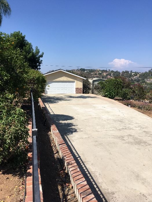 detached large double garage