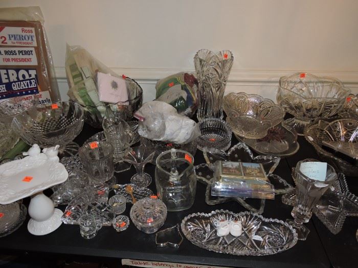 Glassware vases,trays,bowls