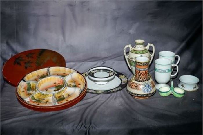 Group of Eight Porcelain Pieces