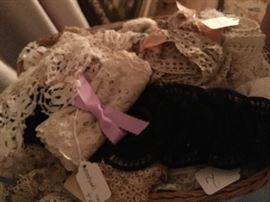 Large Amount Antique Lace, Linens, Quilts