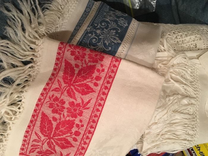 Early damask linens